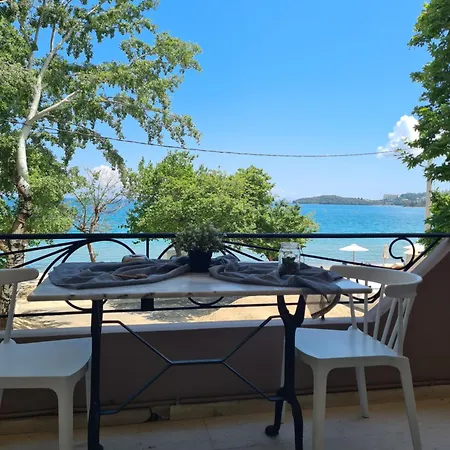 Apartman Malibu Summer *